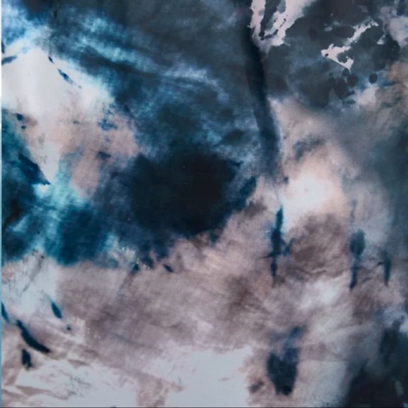 Torrid Blue Black Tie Dye Active Windbreaker Jacket Size 2 - Picture 13 of 16